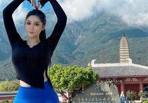 微密圈 - 120斤的小王同学的红色视角合集：图片可以说话，但谁能听懂呢