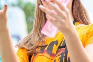 AISS爱丝(黄金版) - 若兮的旅行写真：当她的套餐统统变成了有趣的旅途插曲！