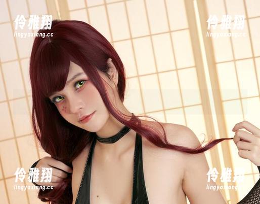 忽然冒出来的Azami——¡无圣光泳池里的美图启示录!