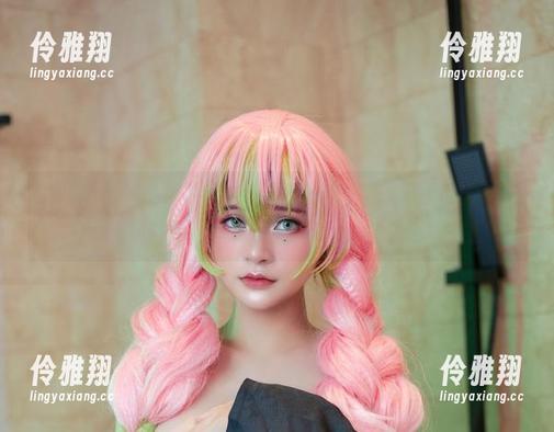 看Azami的这组碧蓝航线亲王写真，感觉画面都要动起来了！