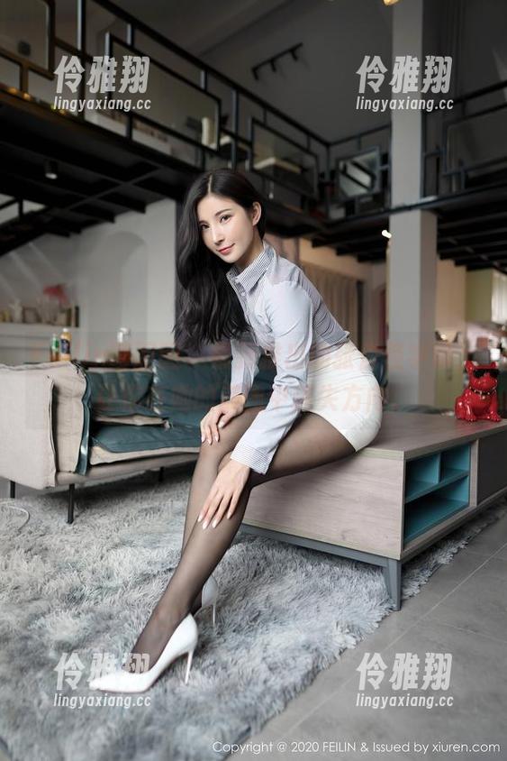 Feilin嗲囡囡 - 最新推出的张俊佳学妹，让你在她的美图中迷失方向。