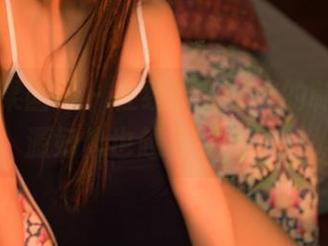 GIRLT果团网 - 在线看王语纯的制服，资源好像也越来越热了？