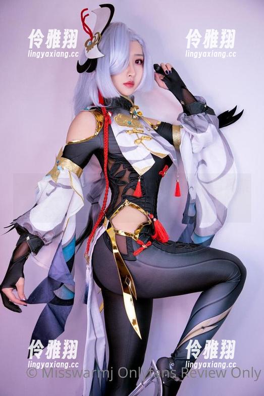 MissWarmJ 全新蕾丝照!MissWarmJ的最新写真集里是否藏了她的黑暗面?