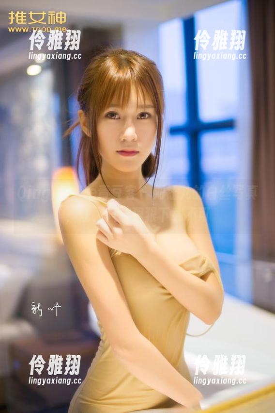 QingDouKe青豆客-刘钰儿 QingDouKe青豆客 - 刘钰儿的白丝写真,让人只想狠狠下载不可