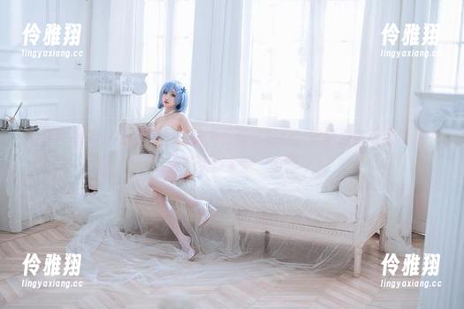 不要问我Rioko凉凉子短裤为何如此吸引，答案就在这张原图中，资源供应紧张，抢吧！