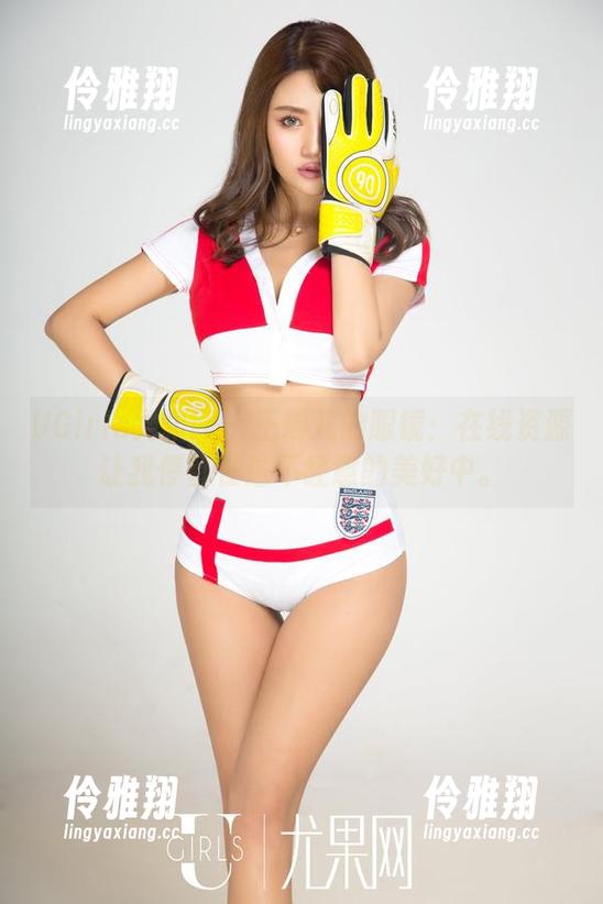 UGirls尤果网 - 王瑞儿的眼镜：在线资源让我停留在这不经意的美好中。