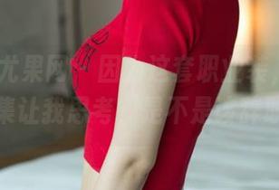 UGirls尤果网 - 因为这套职业装，陈雅漫的图集让我思考，是不是该辞职了？