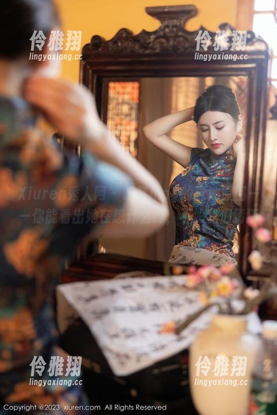 Xiuren秀人网-晓梦may Xiuren秀人网 - 晓梦may的泳池原图——你能看出她在想什么吗,不如我们猜猜