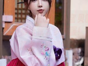 Xiuren秀人网 - 王俪丁小宝贝的旗袍原图，战斗民族都给我太多不服！最新一图这么传奇吗？
