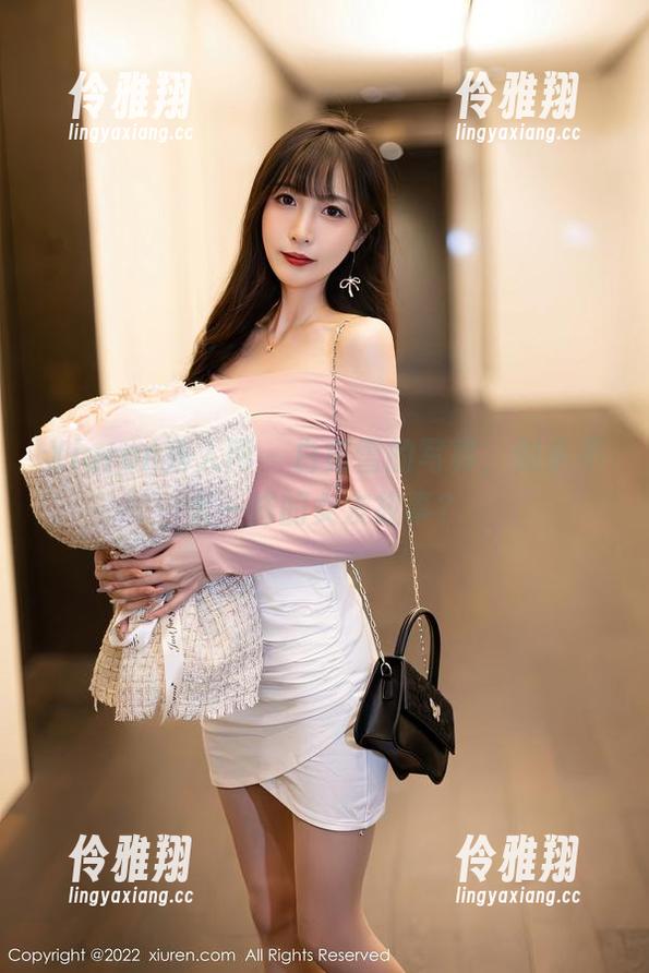 Xiuren秀人网 - 白茹雪的写真，似乎不太一样的女友故事？