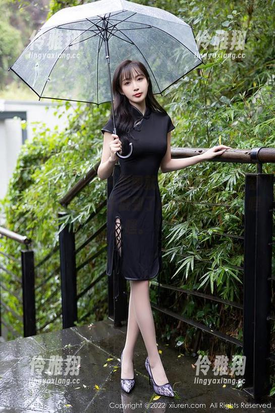 Xiuren秀人网 - 原图就是这么简单——舒林培的美脚一坝子戳到了心底的柔软处，嘿嘿。