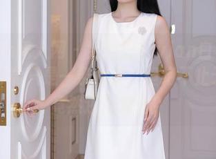 Xiuren秀人网 - 金幼汐Vivian白裙写真：它可能只是一条裙子，但绝不止于此…竟然还是免费？