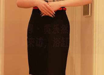 Xiuren秀人网 - 黄乐然的浴室奇遇记：高清套图等你来访，浴缸也能这么好玩！