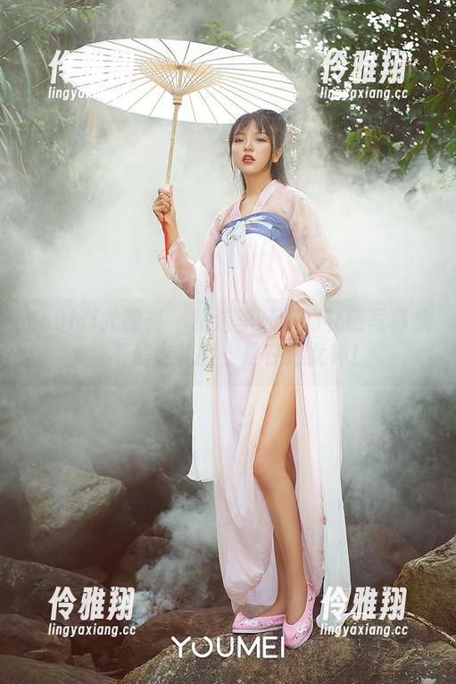 YouMi尤蜜荟 - 精选李师师的礼服写真集：不是选礼服，是在选女神！