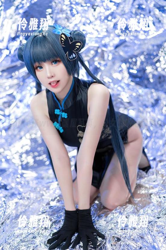 miko酱ww的暖屋写真，少女的暖心精选