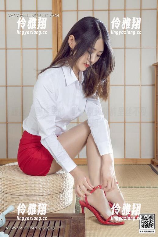 丽柜 - 图库里的囧事：甜甜的裤里丝不可描述的乐趣