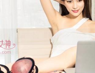 克拉女神 - 校服？不，曼丽在图库里玩出了花样！
