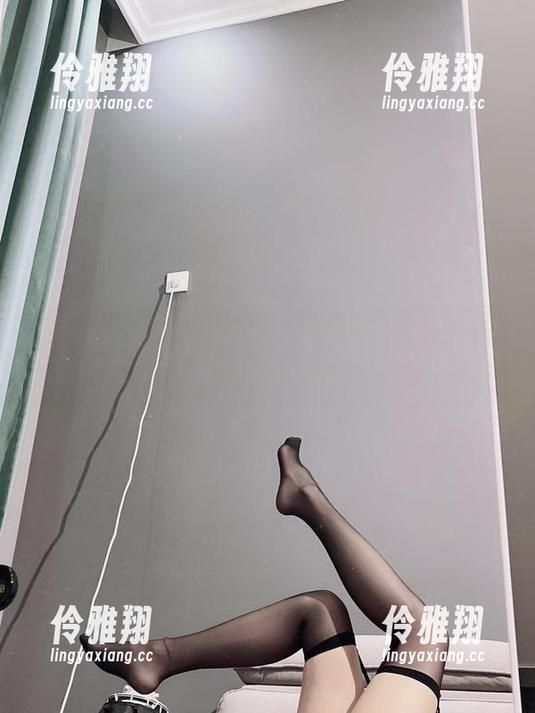 微密圈 - 不怕没内容，兔宝妮to的肉丝图集分享来嘲弄你。