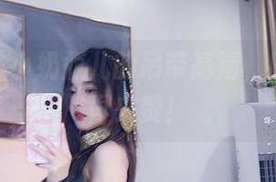 给你！小小奶瓶儿的吊带高清，随你下载再来赞！