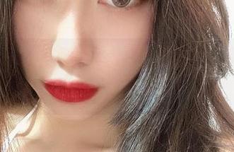 微密圈 - 小猫咪ck亲授：纯白壁纸怎么用，立马免费下载！