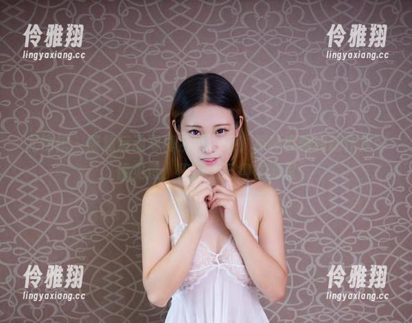 尤物馆 - 筱慧运动写真系列：哦，那种姿势和动作我好像见过，但不太记得在哪里