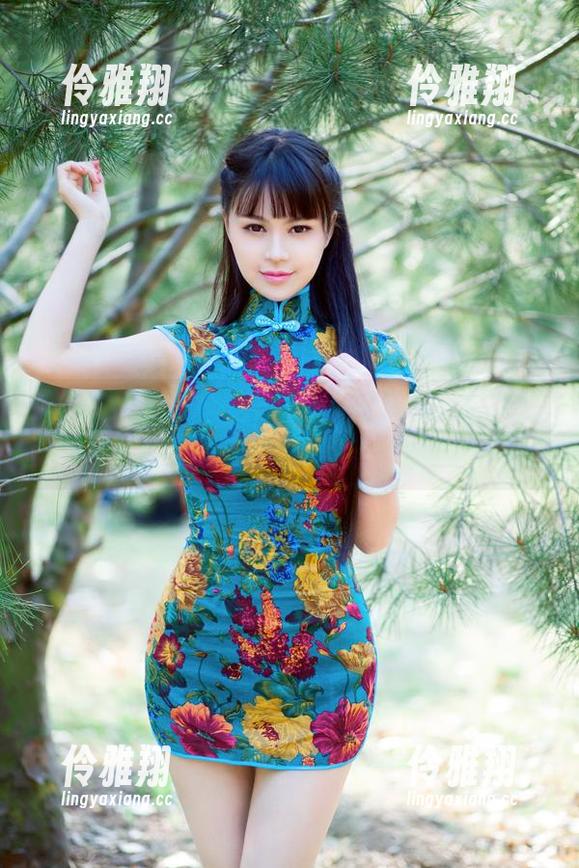 推女郎 - 免费送你冯雨芝的运动图册，保准能让你目不暇接！