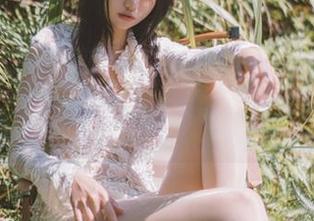 在柒柒要乖哦的万圣节写真里，更新时的“万象”可真妙