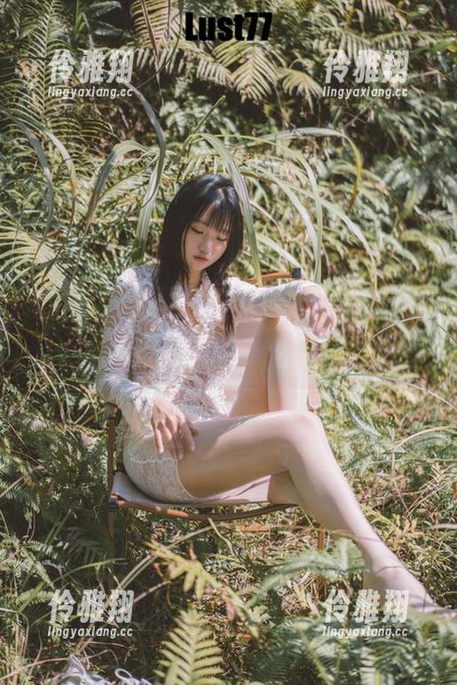 柒柒要乖哦 在柒柒要乖哦的万圣节写真里,更新时的“万象”可真妙