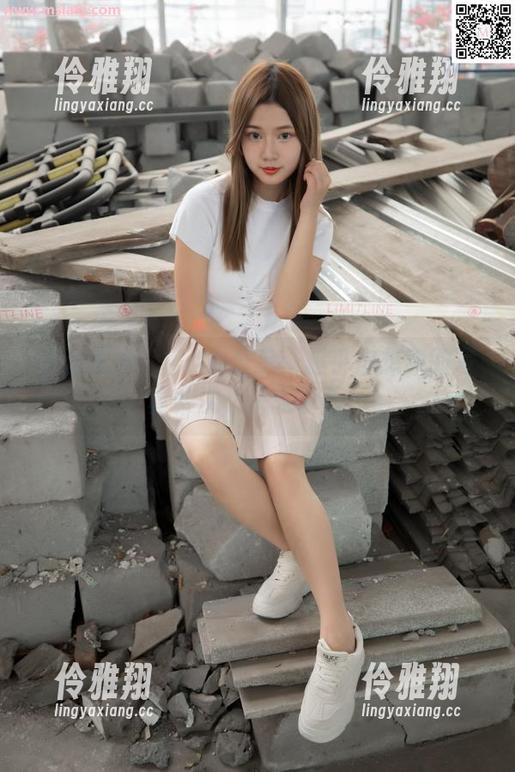 梦丝女神-玥玥 梦丝女神 - 玥玥办公室:超乎你想象的写真实况,快来下载!