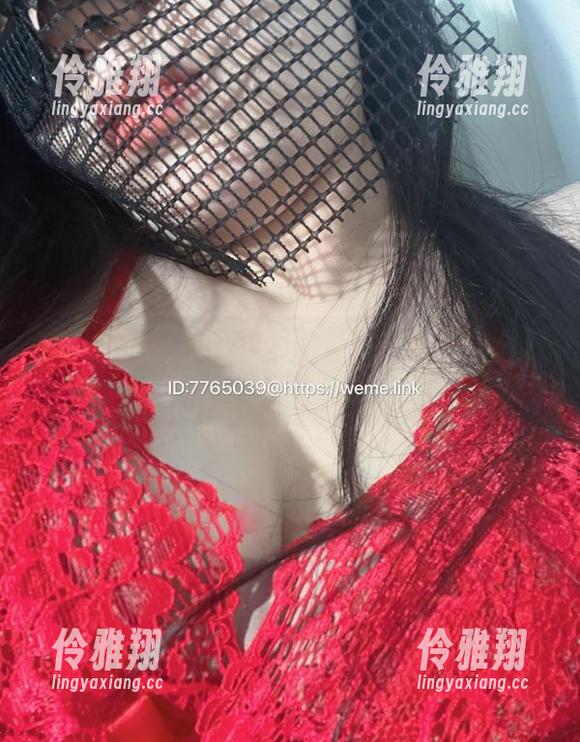 楚楚不吃鱼 微密圈 - 在这个粉色的景象中,楚楚不吃鱼如何优雅地与原图相处?
