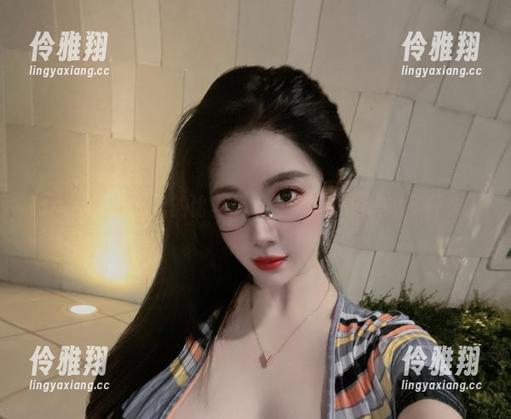 猪小七 微密圈 - 猪小七的比基尼写真:不看是错过了什么?