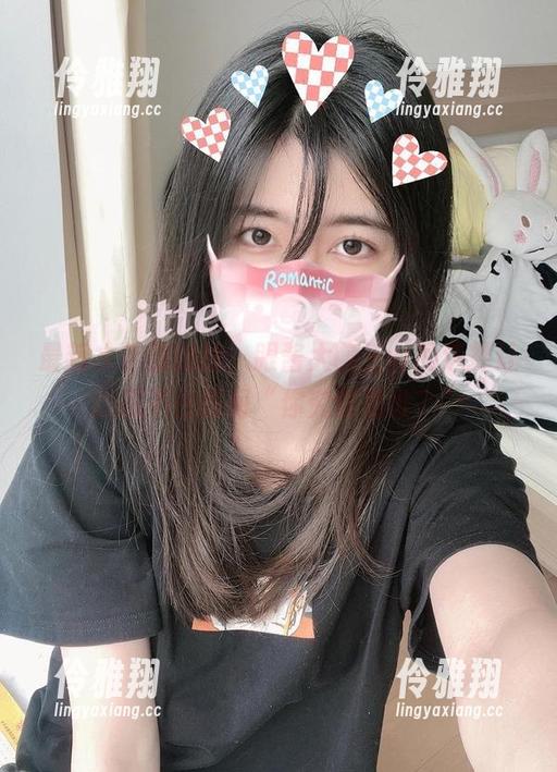 最新水手服挑战，眼酱大魔王w的选择让我忍不住想问“你究竟是谁？”