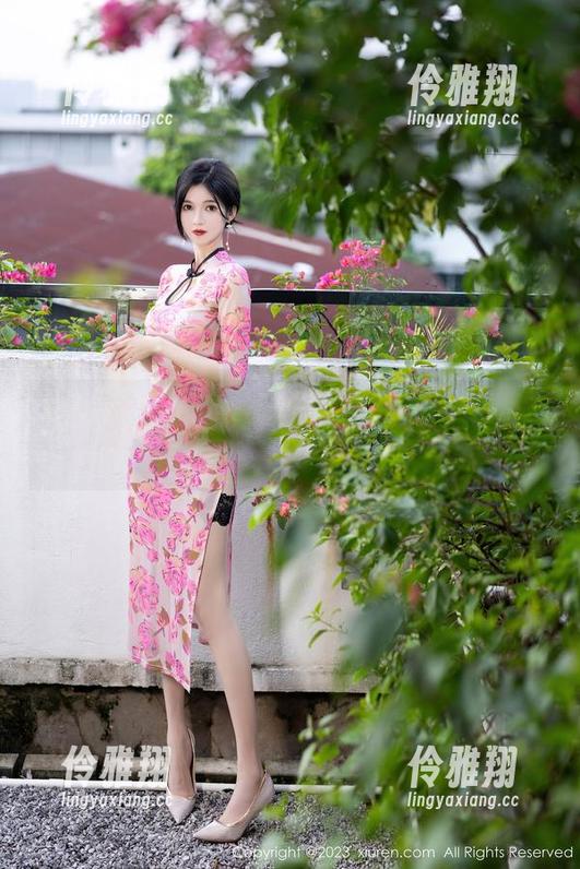 秀人网-Lovely璐璐 秀人网 - Lovely璐璐的私拍:你以为这么简单的毛衣会乖乖吗?