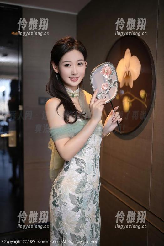 秀人网 - 这伊诺的JK作品，下载了再说，真没想过我会找这种麻烦！