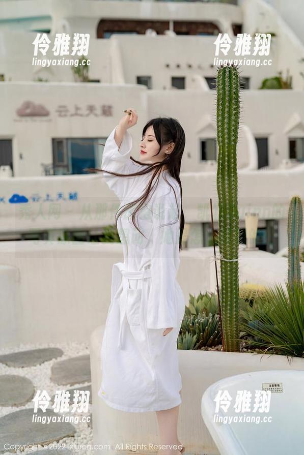 秀人网 - 从那件旗袍说起，凯竹Quinn的写真原图让我想问，她是怎么做到的！