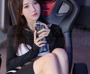 秀人网 - 连衣裙合集：大白兔吖把每一刀的裁剪都酝酿成了甜蜜的呼喊