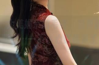 秀人网 - 大美媚京的毛衣，免费图册！这背影…一不小心就想多了