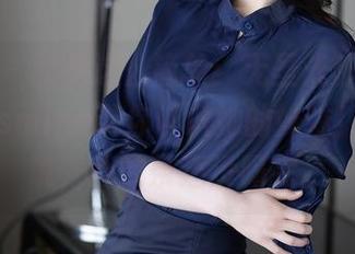 秀人网 - 就是这么简单：无圣光作品，小茉莉jasmine带你认识她的妹妹！顺便说说，我的茶还没喝完。