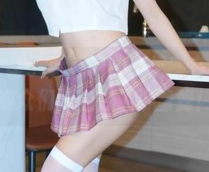 秀人网 - 星子柒kiki的眼镜实在太迷人，观众们都变成了小蜜蜂！