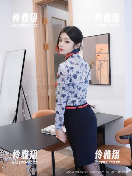 秀人网-果果Nikki 秀人网 - 果果Nikki穿连体衣,照片里的一切都是酱紫的疯狂?