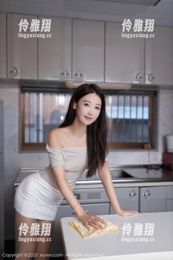 秀人网 - 图片中的诗诗kiki，浴室里的日常有点不一样呢
