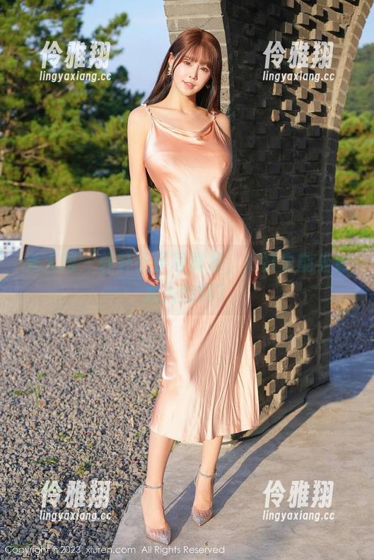 秀人网 - 轩轩王子写真集，浴缸也能坐做大人物吗？