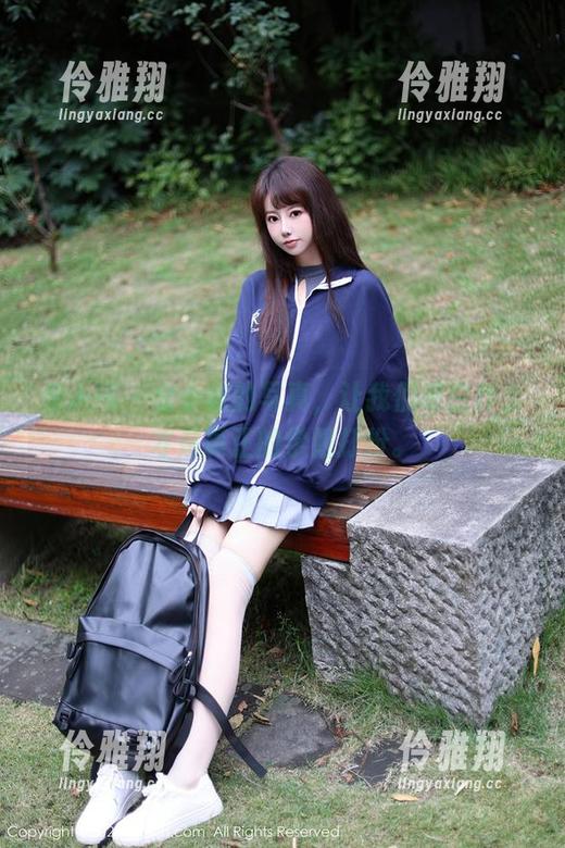 秀人网-金小依 秀人网 - 金小依的写真,让我们明白什么才是真正的学姐打扮。