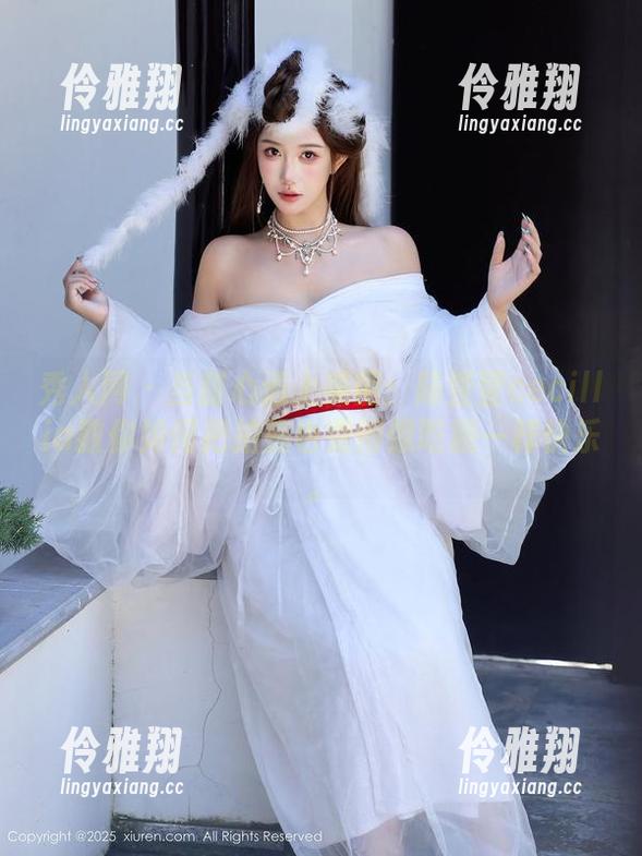 秀人网-陆萱萱cecillia 秀人网 - 当甜心遇上美图:陆萱萱cecillia教你如何把拍照也变得像吃糖一样快乐。