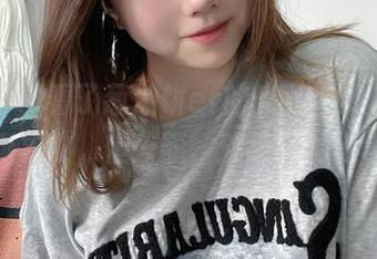 微密圈 - 看了葱油饼er的光落，资源利用得也挺松散，但…额，就是一种随性吧。