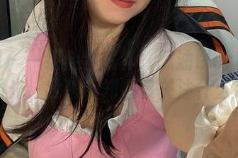 微密圈 - 一组全套写真！葱油饼er的红蓝氛围光，我都不知道该关注什么好。
