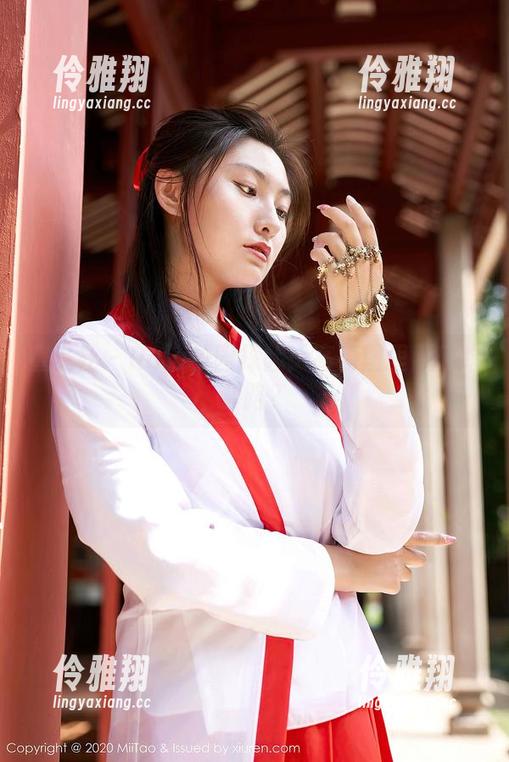 蜜桃社-Rola 蜜桃社 - Rola校园探险:高清图里藏着啥套路?