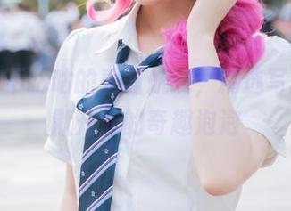 阿九从不咕咕的碧蓝航线，精选写真中默默升起的奇趣泡泡