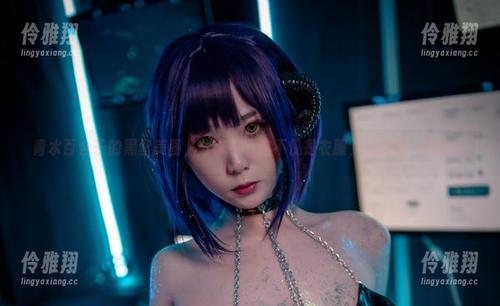 青水百合子的黑丝美图，分享一下这不仅是衣服，更像是一种态度