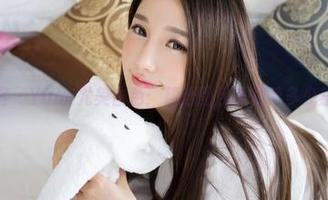 青豆客 - Yumi尤美白色：精选图包里藏着多少禁忌？